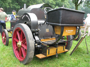 MWM Motorpferd von hinten