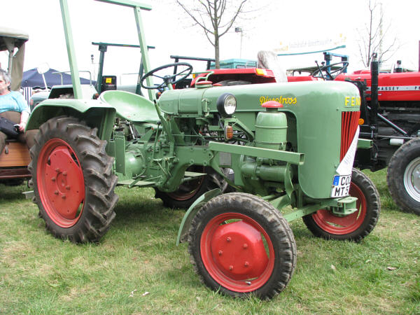 Fendt Dieselross FL114 1m