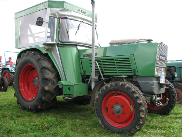 Fendt Farmer3S 01m