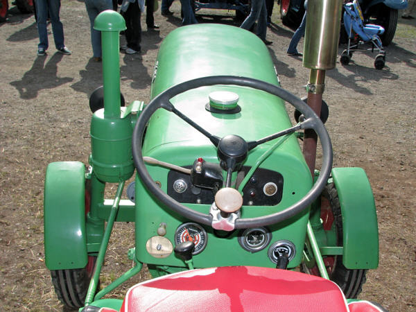 Güldner A3K, A3KA, A3KT, A3KTA Burgund, A4M Toledo - Tractors - Konedata Güldner A3K, A3KA, A3KT, A3KTA Burgund, A4M Toledo - Tractors - Konedata