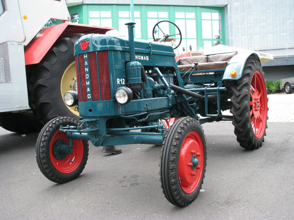 Hanomag R12 1m