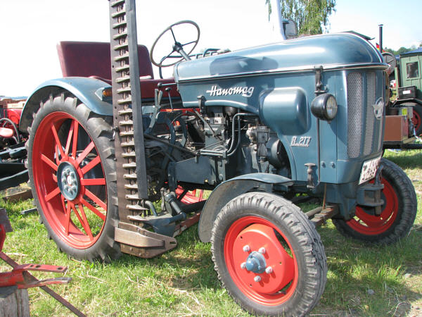 Hanomag R217 1m
