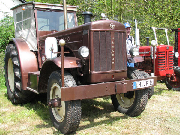 Hanomag R450 1m