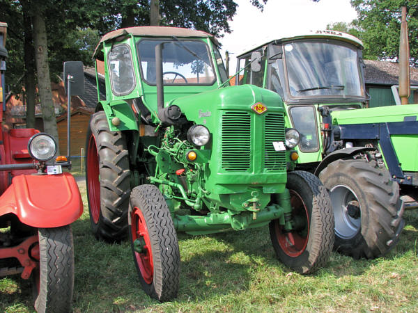 IFA RS14-36 Famulus 36 01m