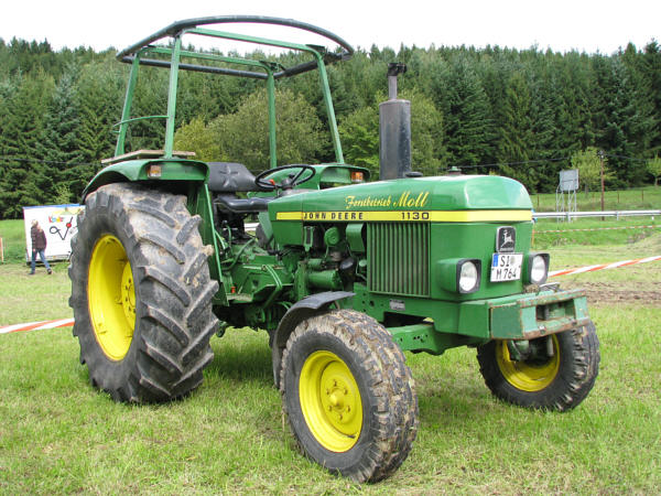 John Deere 1130 01m