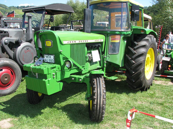 John Deere 2020 01m