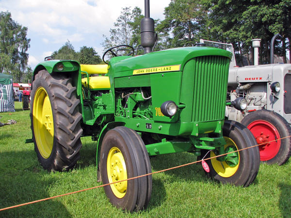 John Deere Lanz 700 01m