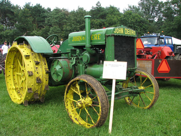 John Deere D 01m