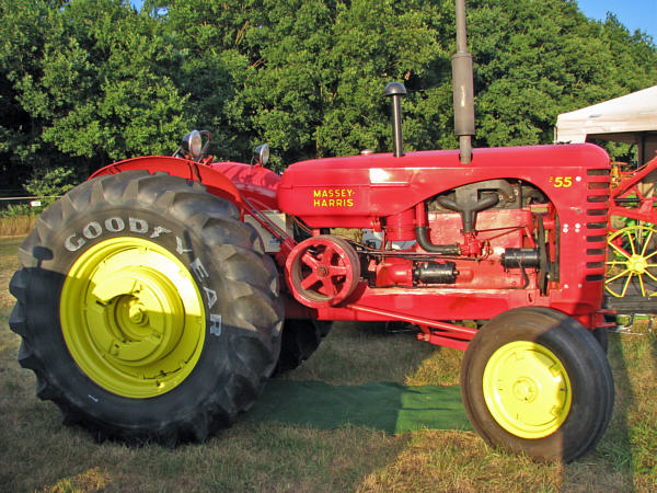 Massey Harris 55 Benzin 01m