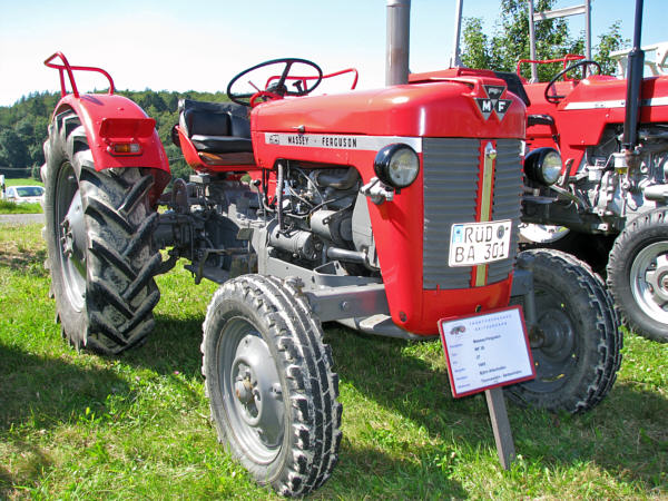 Massey Ferguson MF30 01m