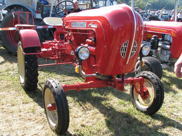 Porsche Austro Junior 01m